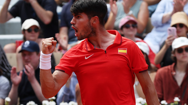 Carlos Alcaraz of Spain reacts during the Men`s Singles Third Round match against Roman Safiullin of Russia at the Tennis competitions in the Paris 2024 Olympic Games